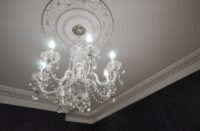 Decorative Plaster Ceiling Centerpiece and Plaster Cornice