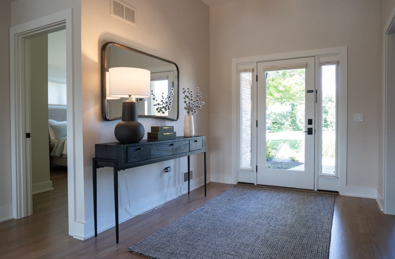 Refreshed entry to the home